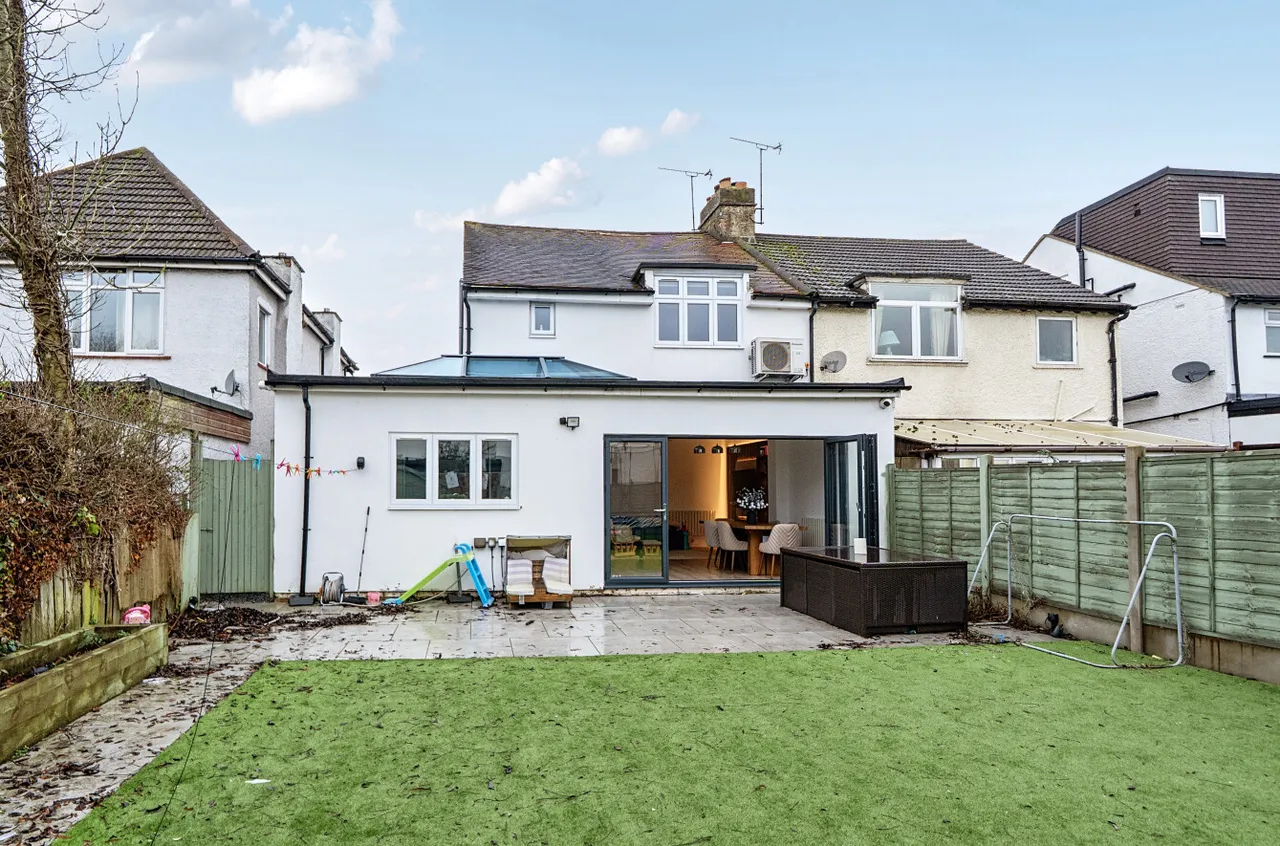 Cedar Lawn Avenue, Barnet, EN5, photo 18