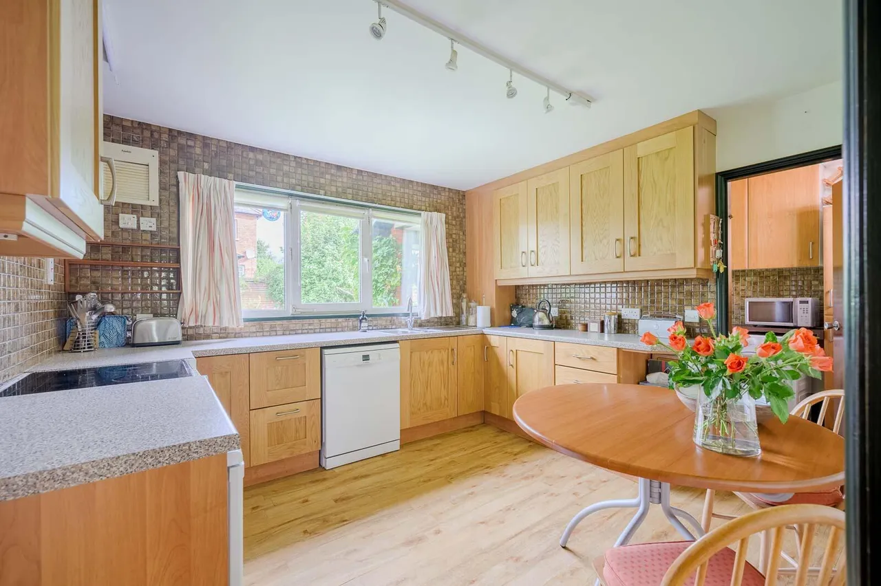 Knockdene Park North, ballyhackamore, BT5, photo 13