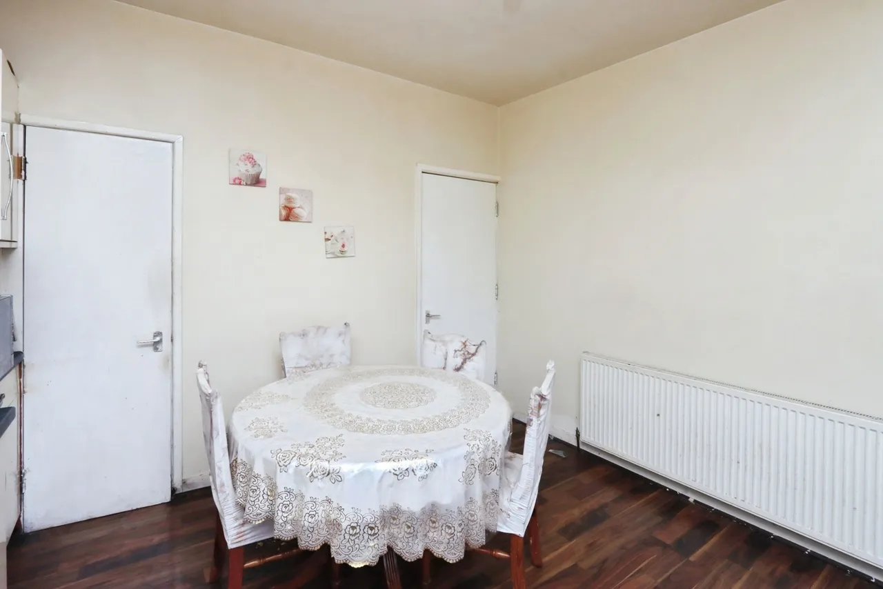 Lancing Road, Sheffield, S2, photo 7