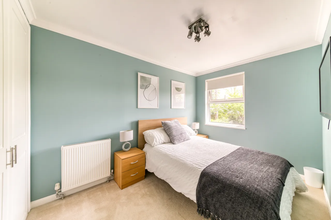 Auriol Close, Worcester Park, KT4, photo 19