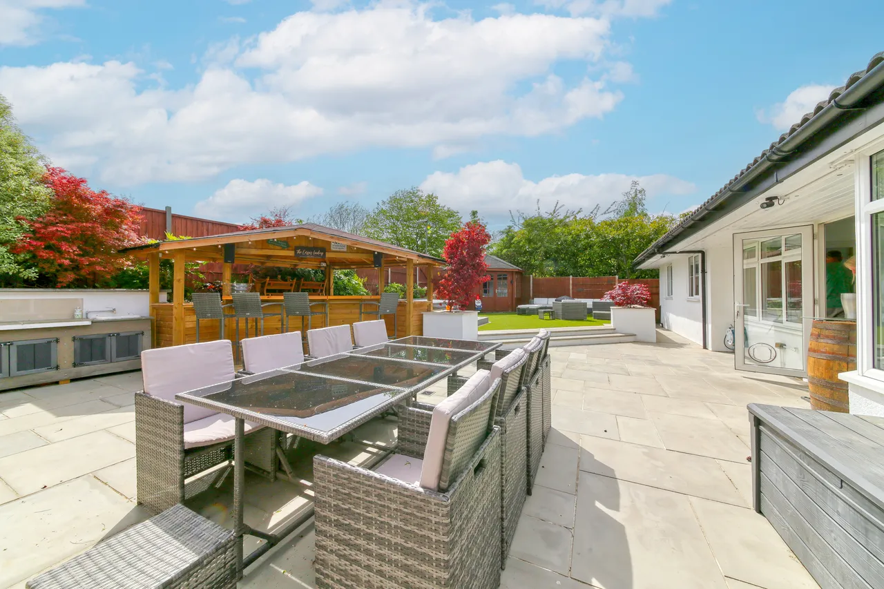 Auriol Close, Worcester Park, KT4, photo 22