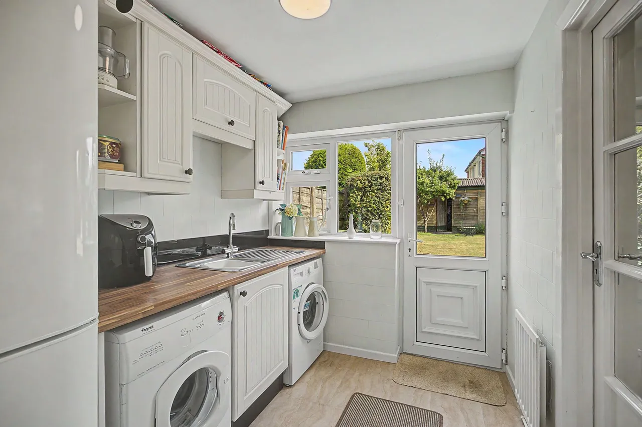 Marlborough Drive, Macclesfield, photo 10