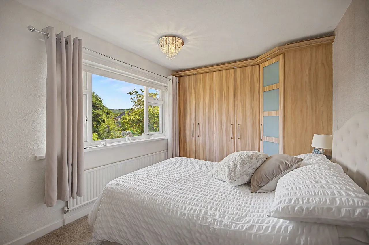Marlborough Drive, Macclesfield, photo 12