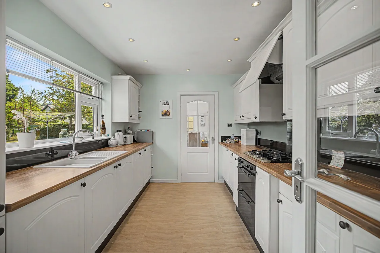 Marlborough Drive, Macclesfield, photo 7