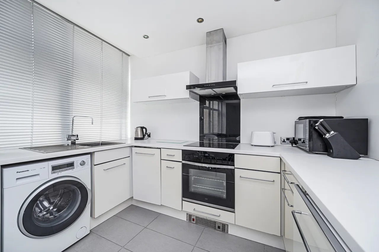 1 bed flat for sale, London, EC2M