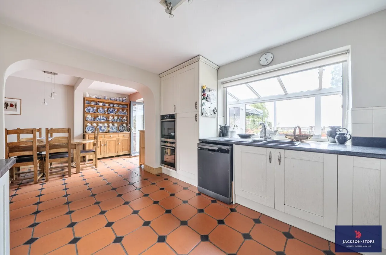Courteenhall Road, Blisworth, NN7, photo 6