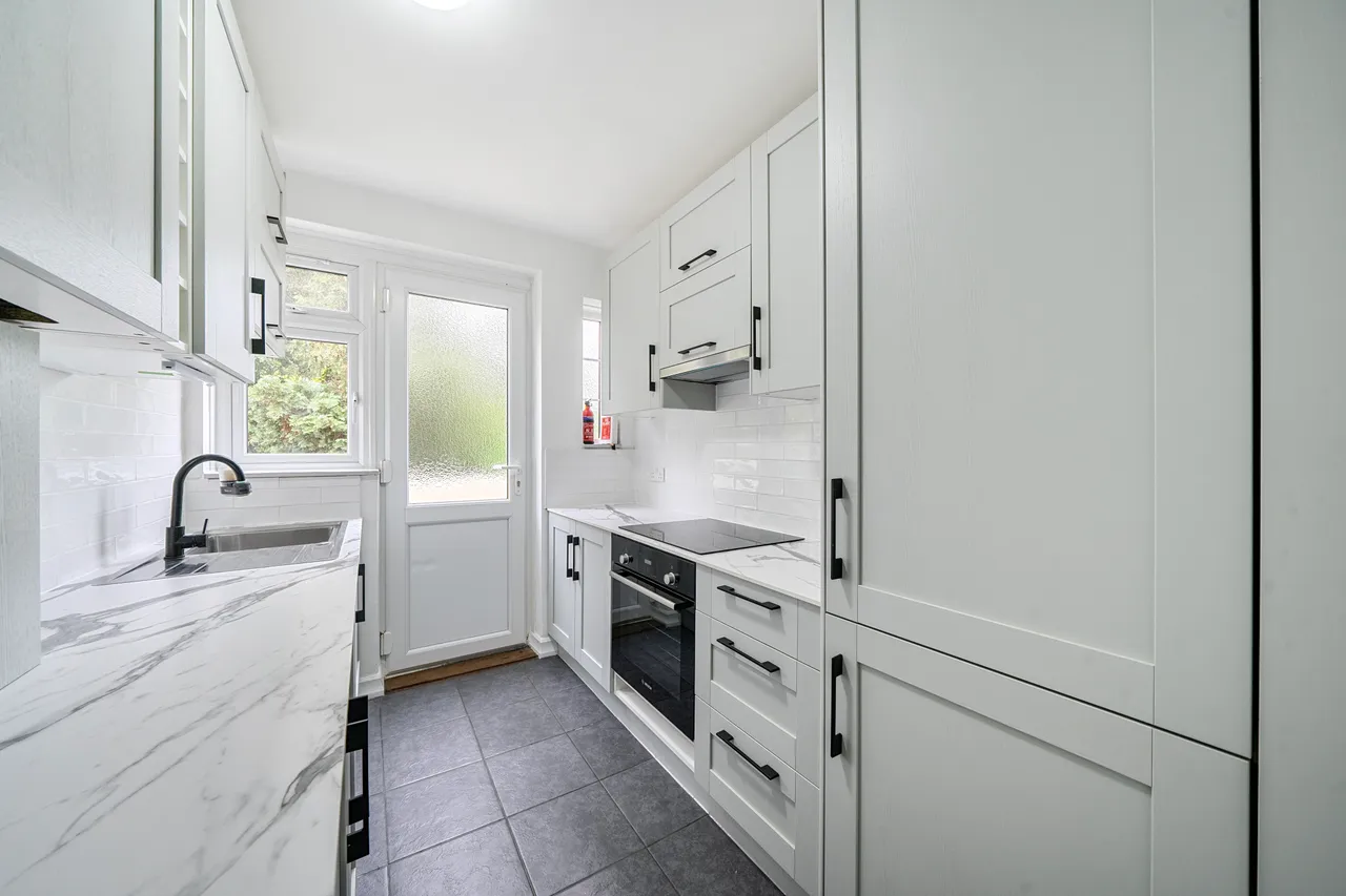 7 Twyford Court, Twyford Avenue, London, photo 7