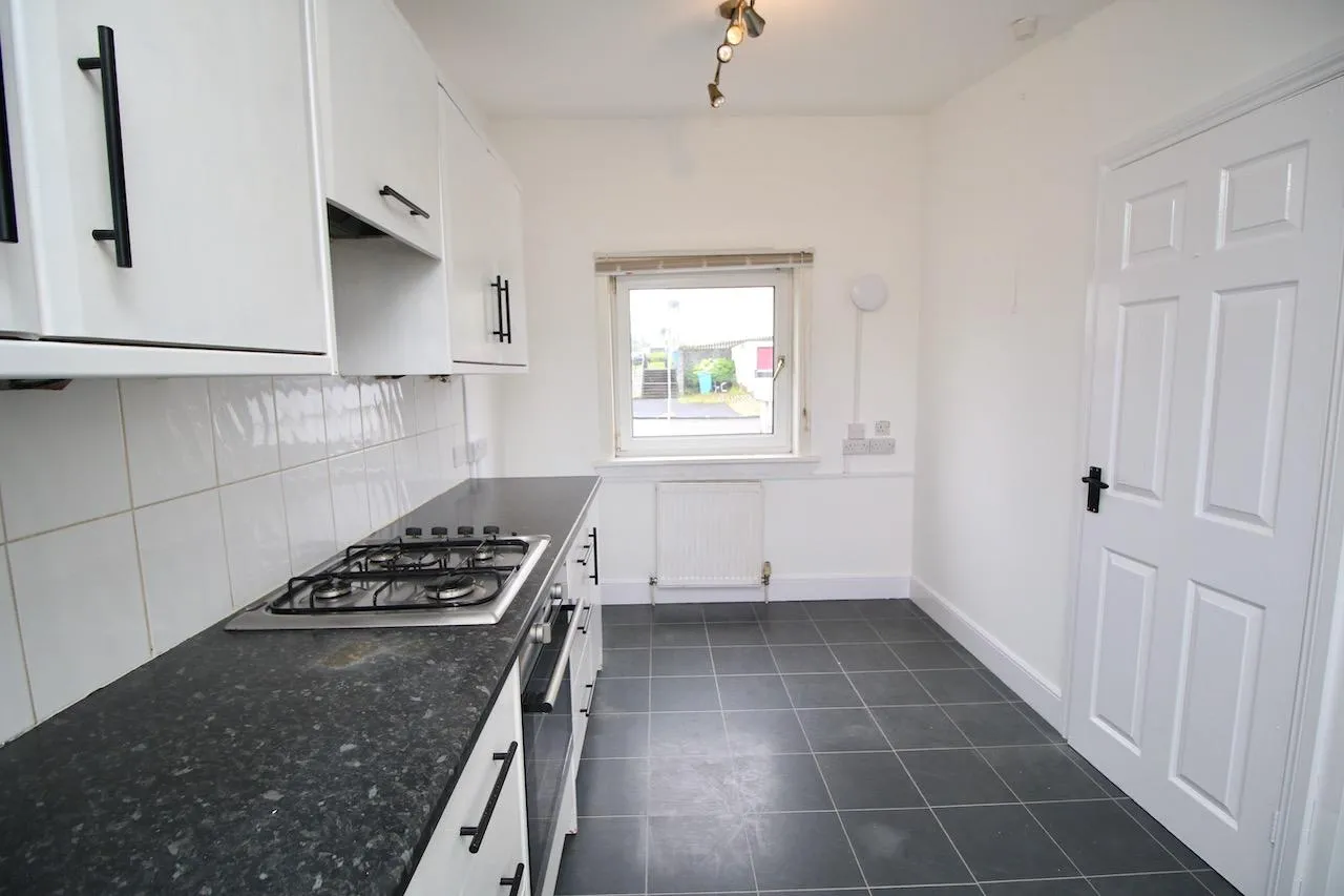 Pine Grove, Cumbernauld, G67 3AX, photo 9