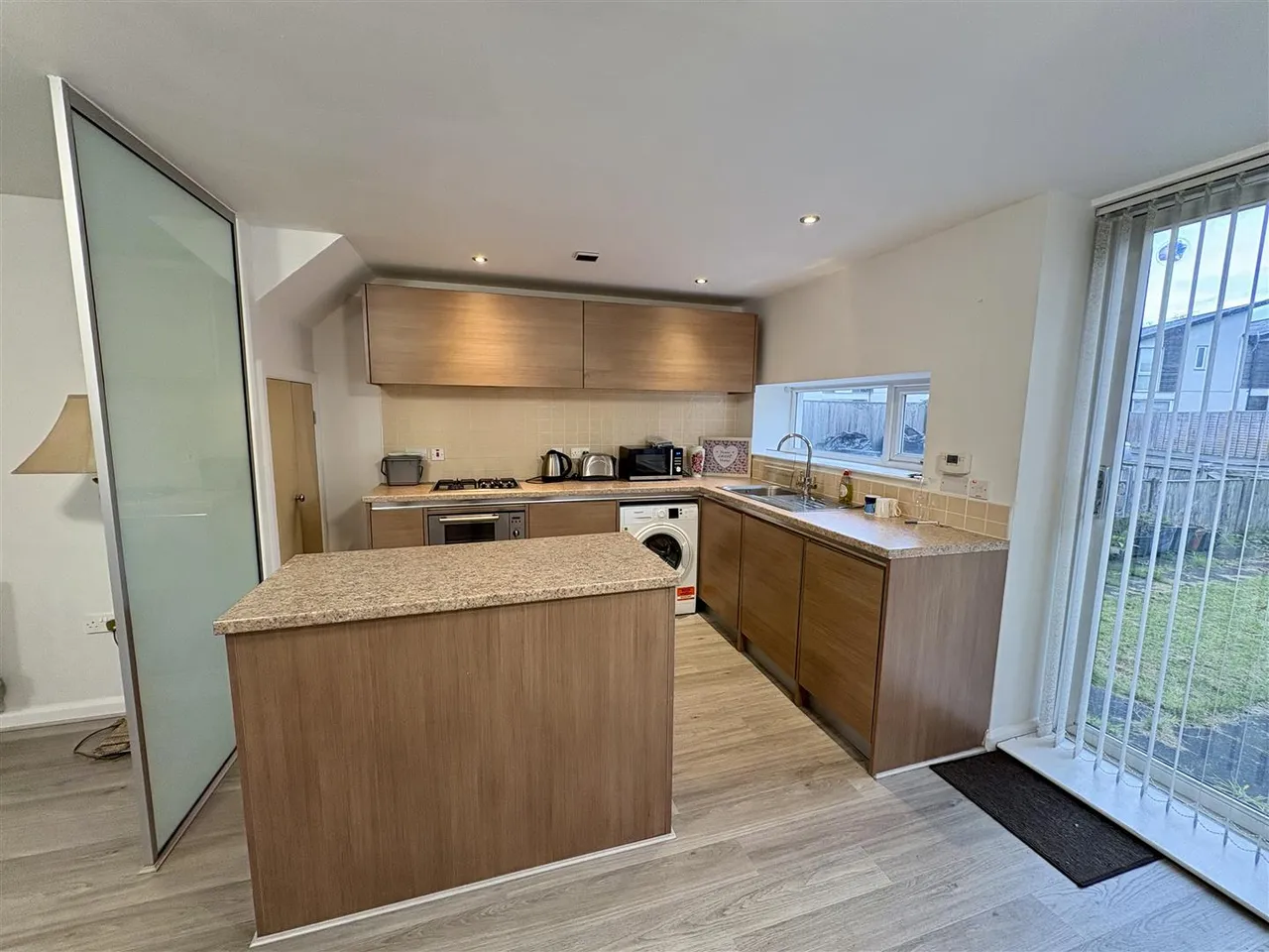 Lloyd Wright Avenue, Beswick, M11, photo 14