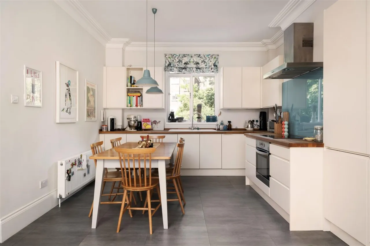 Lilford Road, London, SE5, photo 2