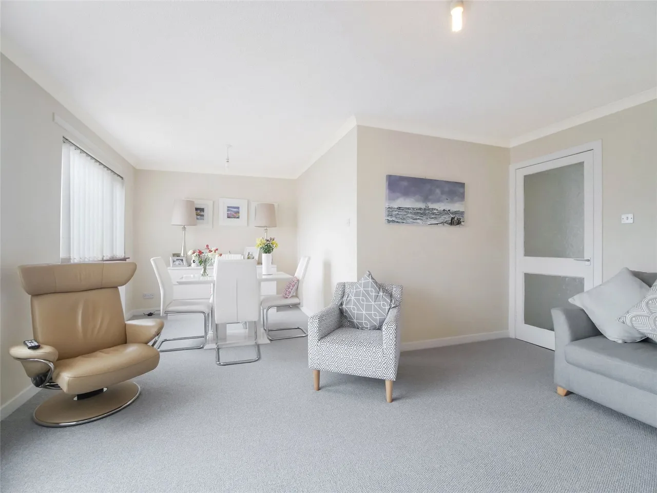 Bishopdale, Stewartfield, East Kilbride, South Lanarkshire, G74, photo 15