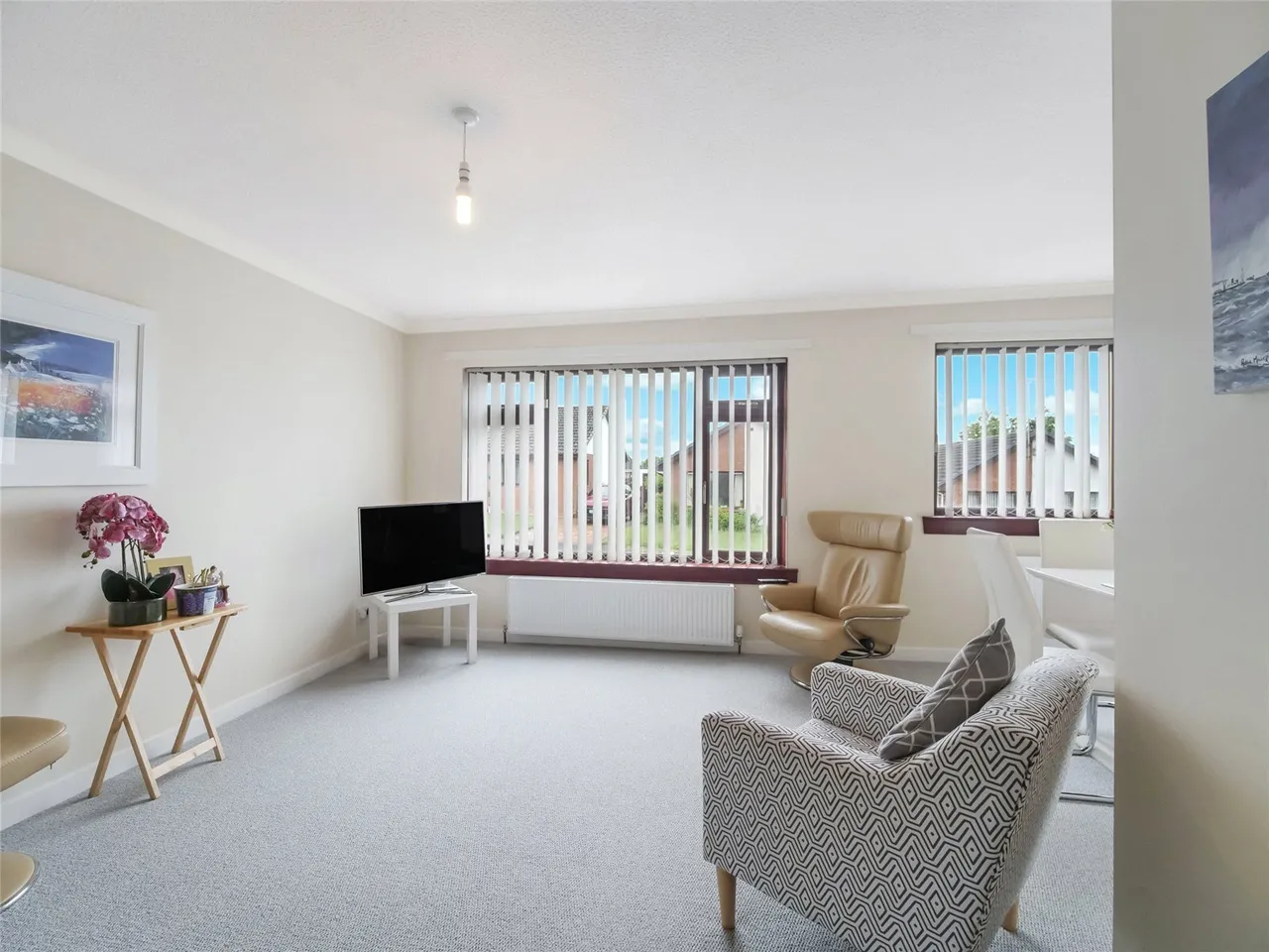 Bishopdale, Stewartfield, East Kilbride, South Lanarkshire, G74, photo 4