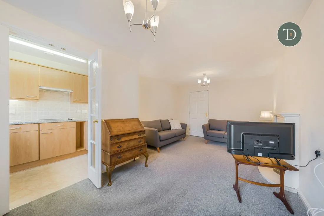 Chester Road, Little Sutton, CH66 3SR, photo 5