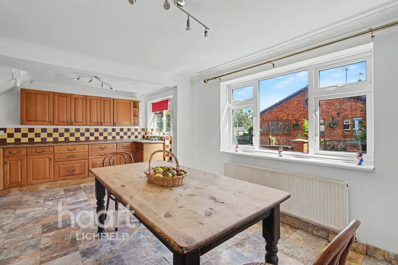 Nursery Road, Rugeley, WS15, photo 3