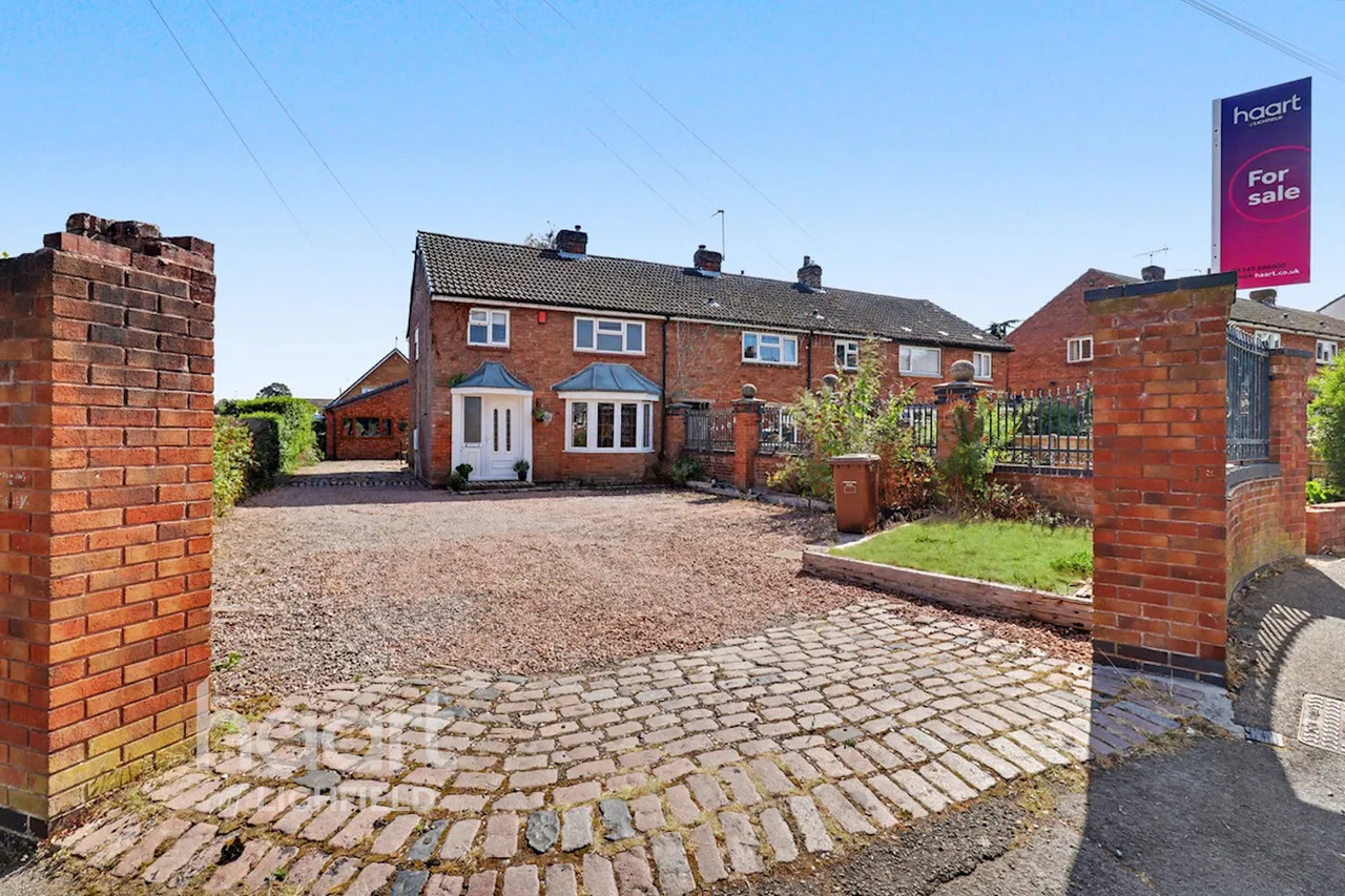 3 bed house for sale, Nursery Road, Rugeley, WS15