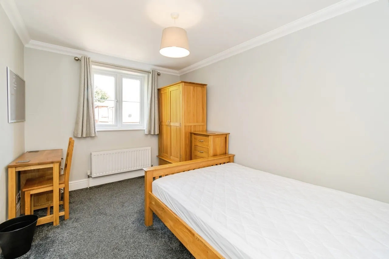 Milton Road, Polygon, SO15, photo 5