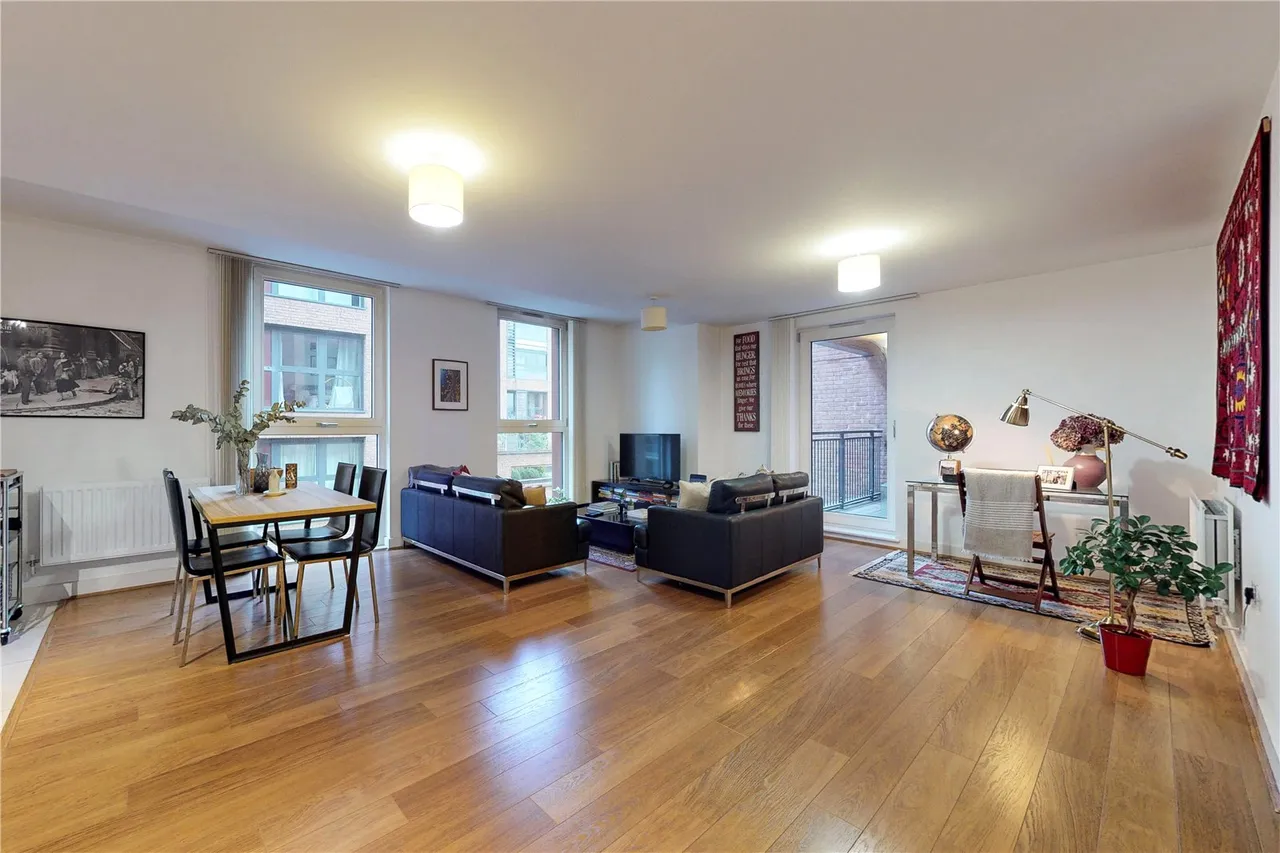 1 bed flat for sale, Dalston Square, London, E8