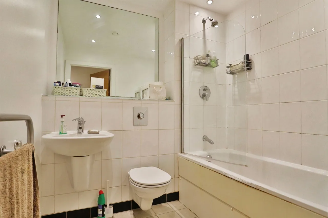 Gotts Road, Leeds, LS12, photo 11