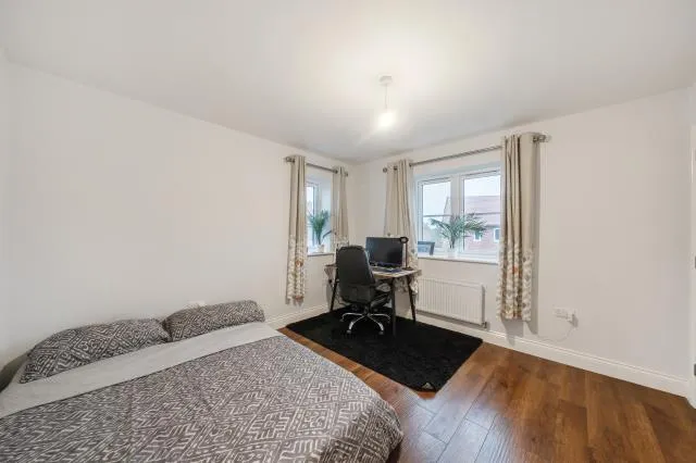 Popes Place, Greenham, RG19, photo 7