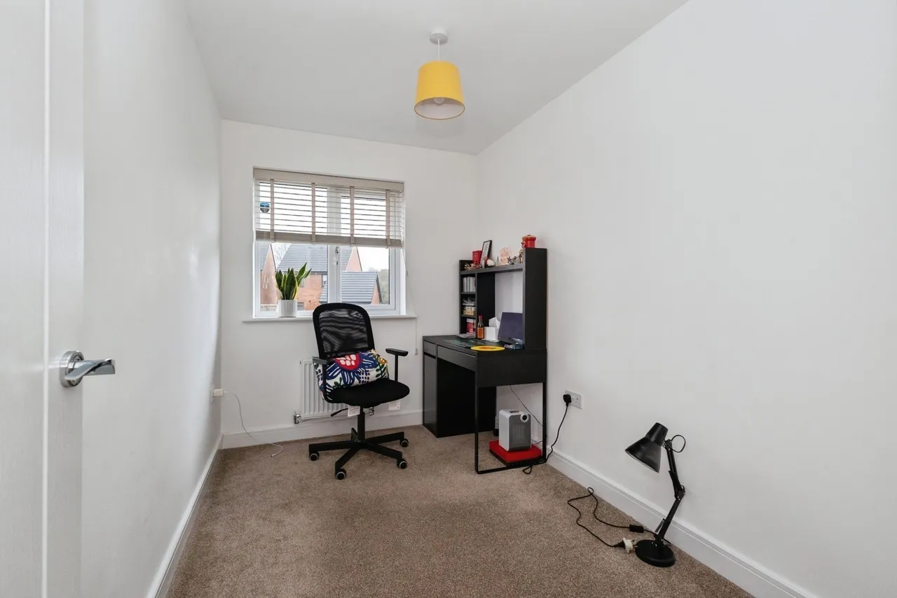 Broadoak Lane, Ashton-under-Lyne, Greater Manchester, OL6, photo 13