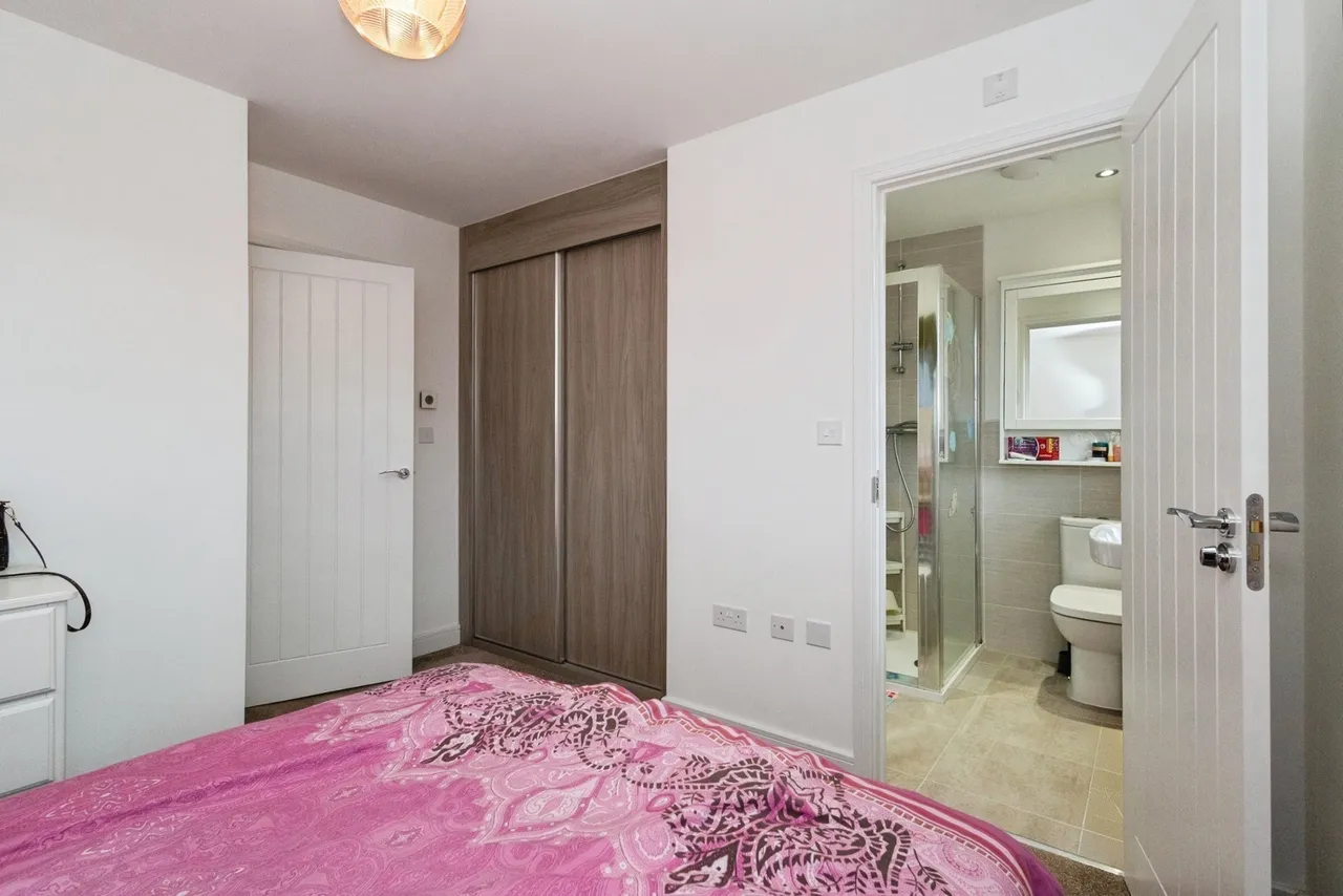 Broadoak Lane, Ashton-under-Lyne, Greater Manchester, OL6, photo 9