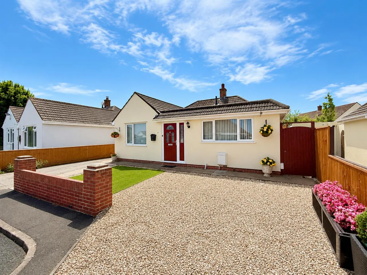 Lakes Close, Copythorne, photo 16