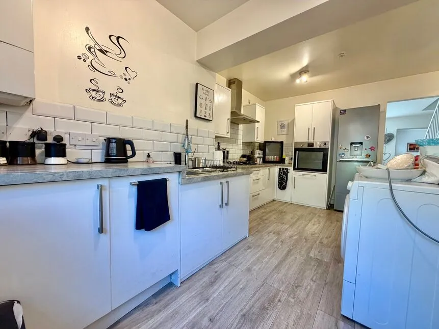 Larkspur Drive, Evesham, WR11, photo 4