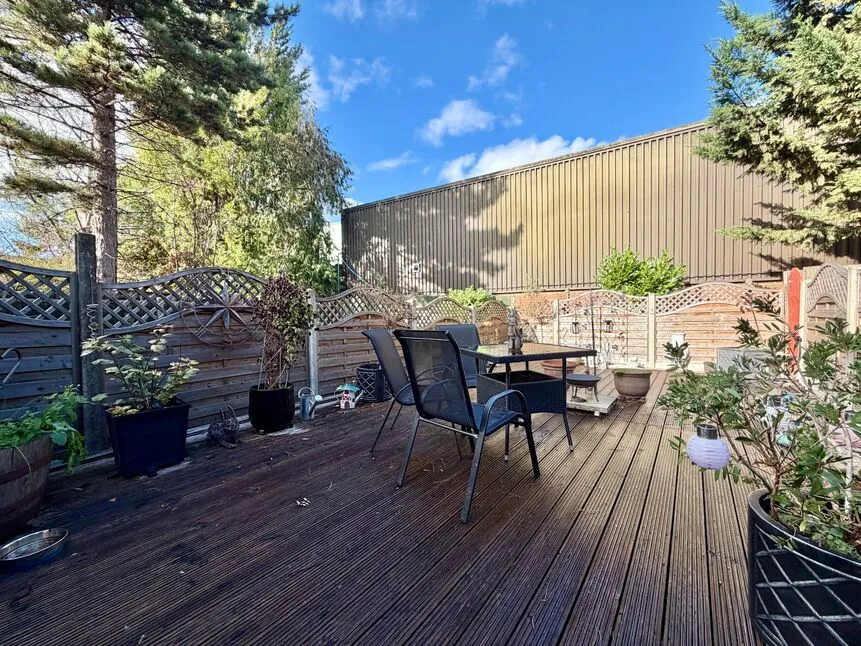 Larkspur Drive, Evesham, WR11, photo 7