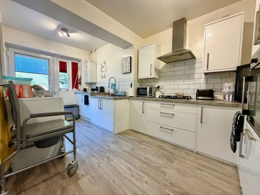 Larkspur Drive, Evesham, WR11, photo 5