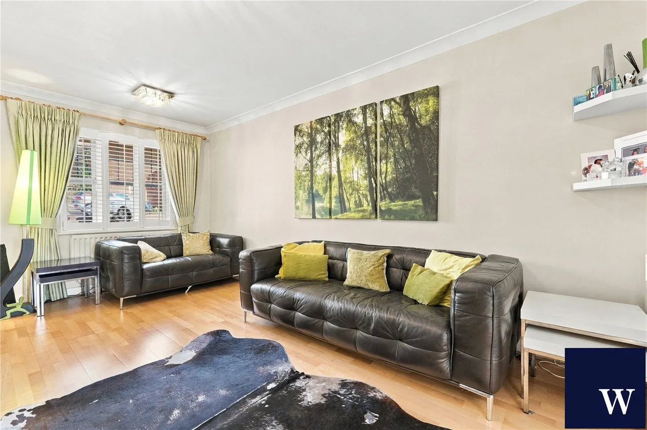 Honiton Gardens, Mill Hill East, NW7, photo 12
