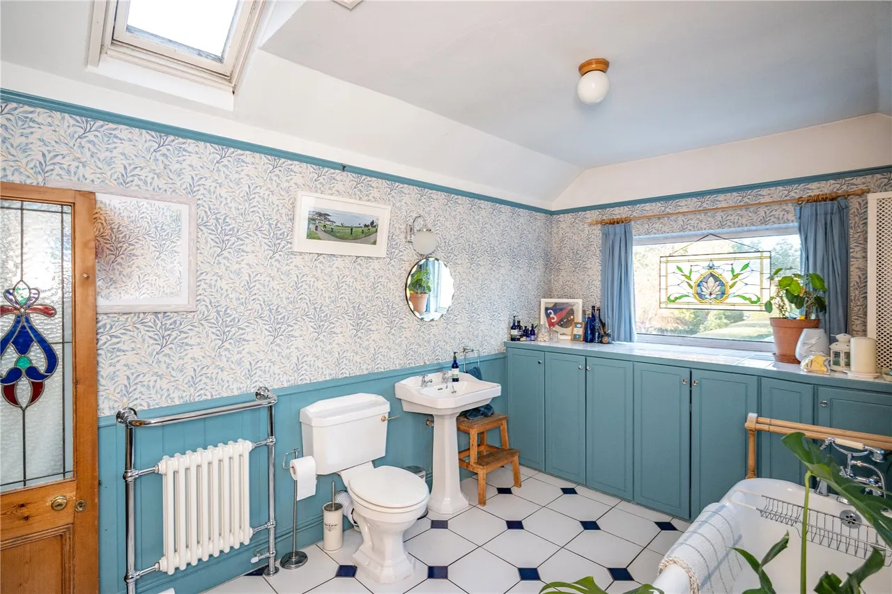 Victoria Road, Bromsgrove, Worcestershire, B61 0DW, photo 14