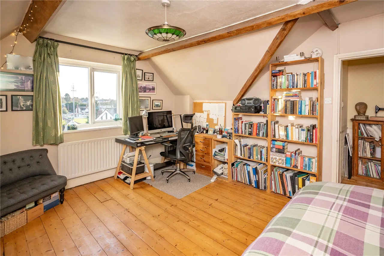 Victoria Road, Bromsgrove, Worcestershire, B61 0DW, photo 22