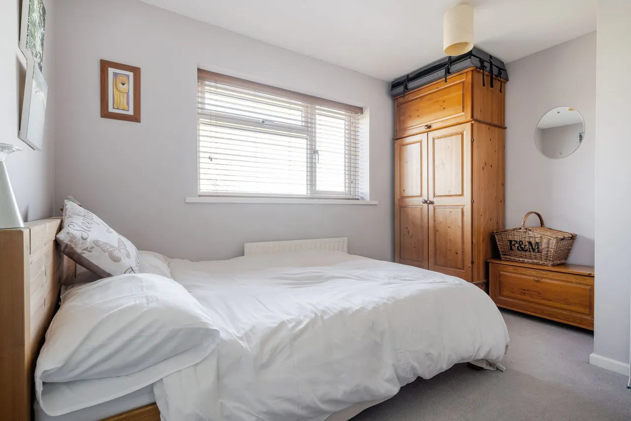 Meadow Way, Petworth, GU28, photo 11