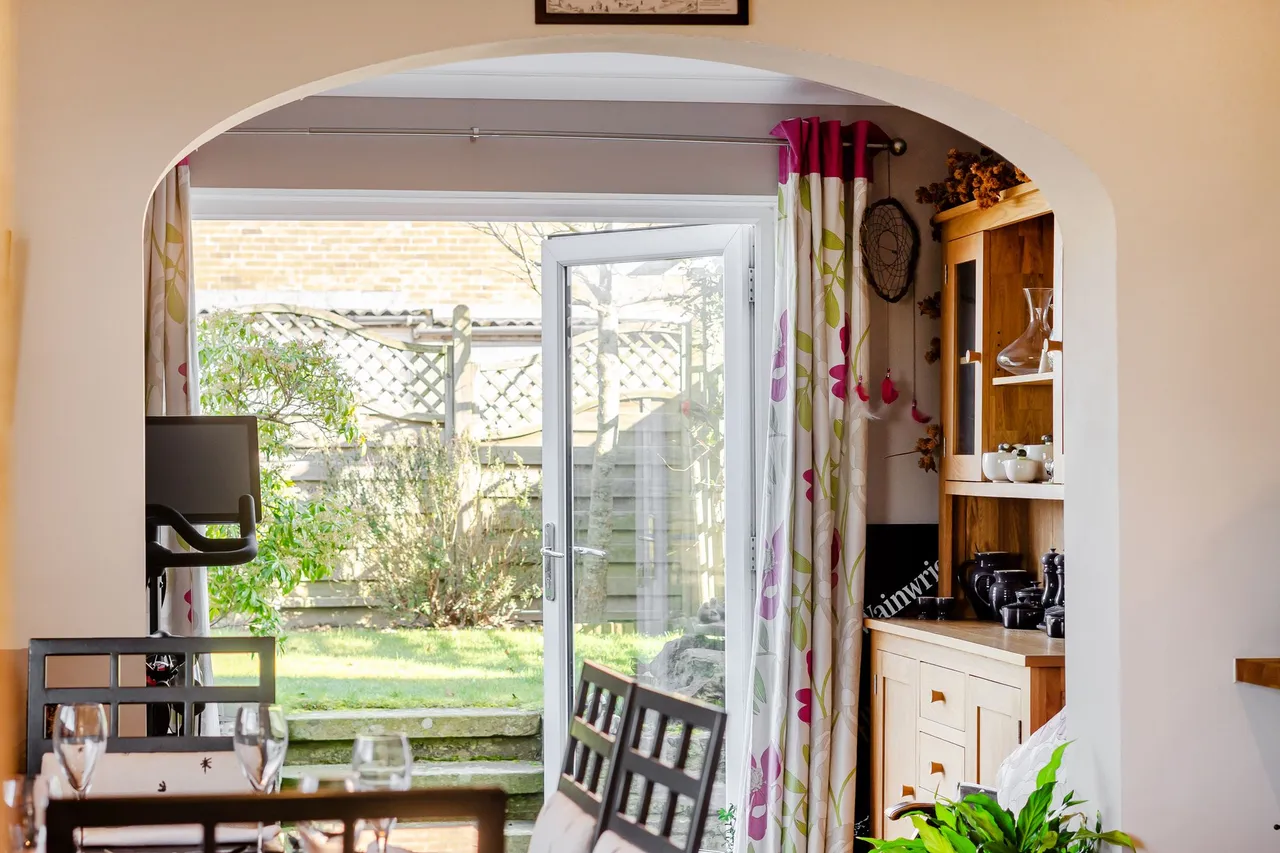 Meadow Way, Petworth, GU28, photo 6