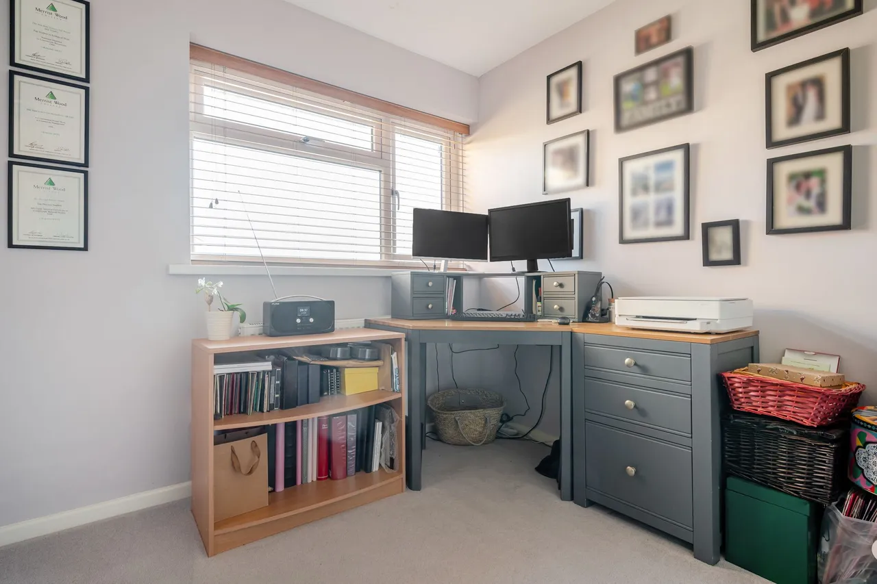Meadow Way, Petworth, GU28, photo 13