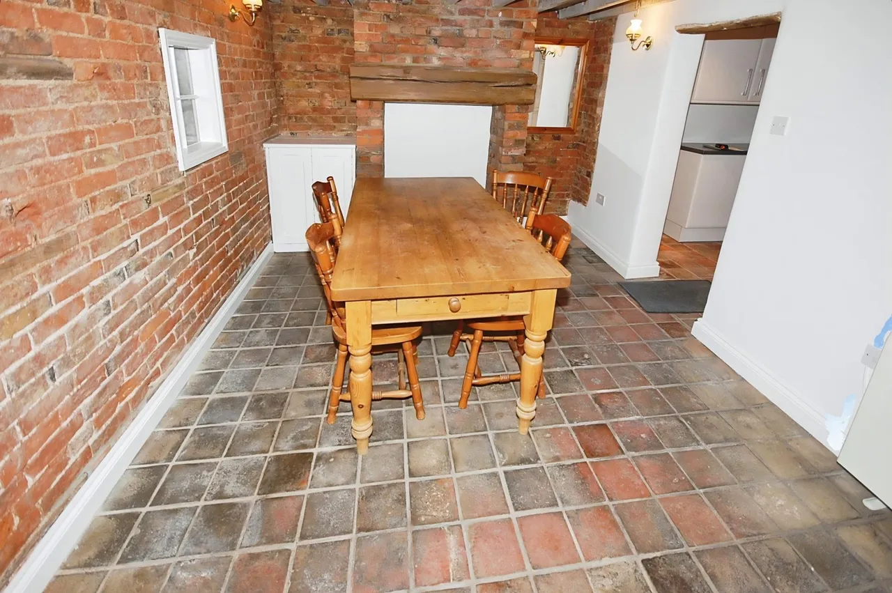 High Street, Walcott, LN4, photo 3