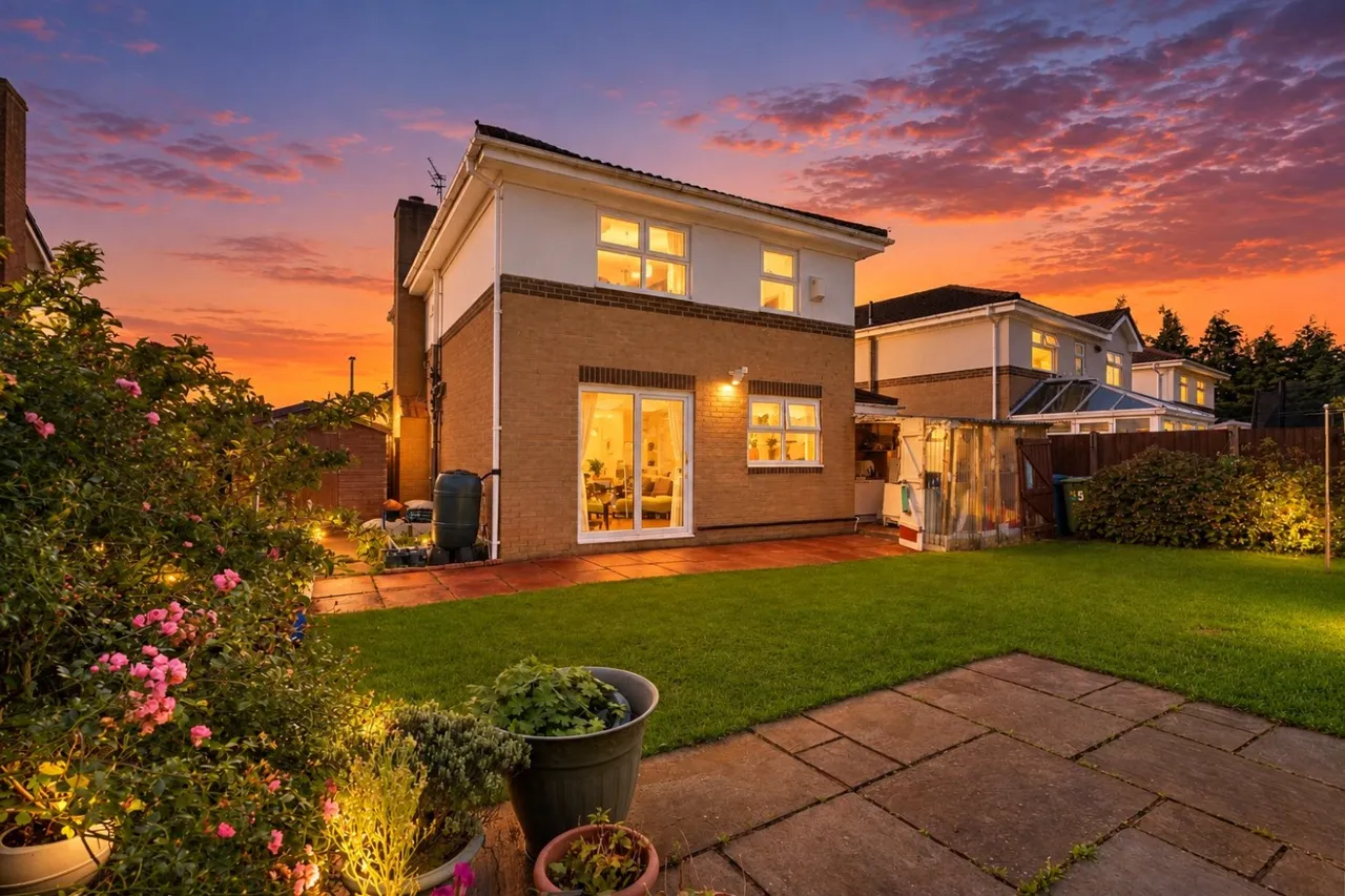 Grove Park Avenue, West Derby, L12, photo 33
