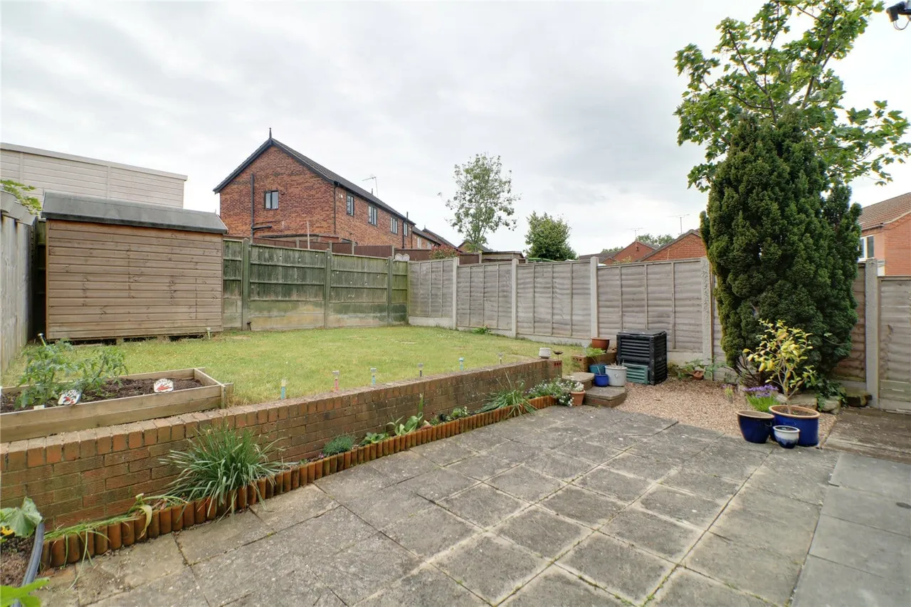 Sharpe Close, Barton-Upon-Humber, DN18, photo 11