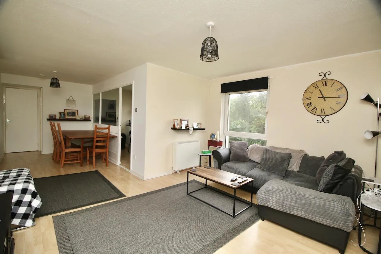 Oak Road, Cumbernauld, G67 3LD, photo 2