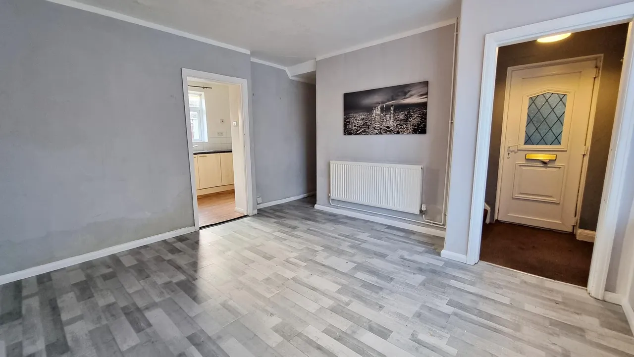 Priory Road, Wellingborough, NN8, photo 7