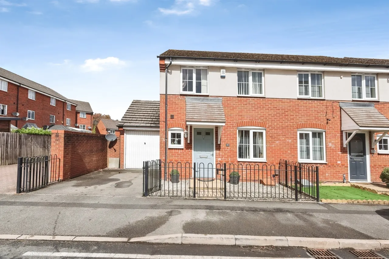 Bryan Budd Close, Rowley Regis, B65, photo 2