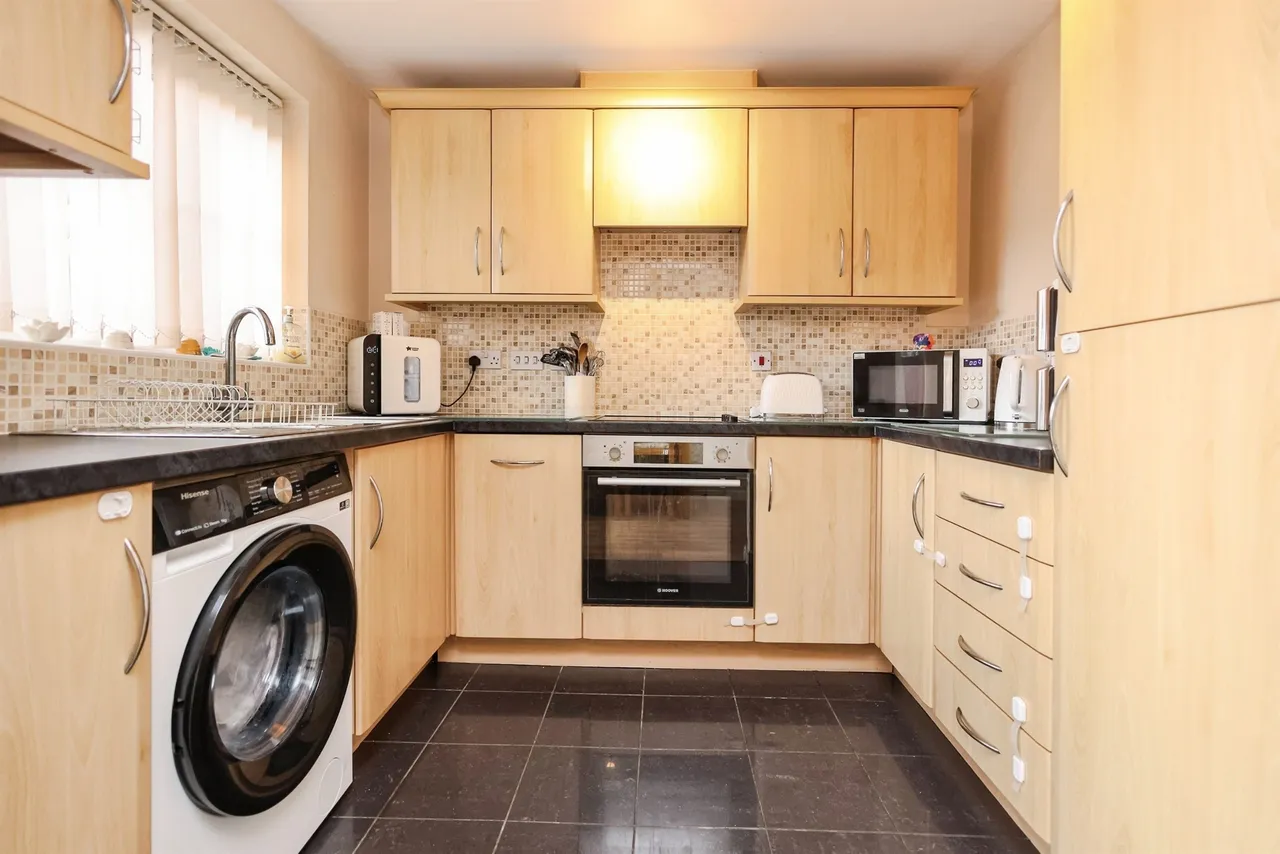 Bryan Budd Close, Rowley Regis, B65, photo 6