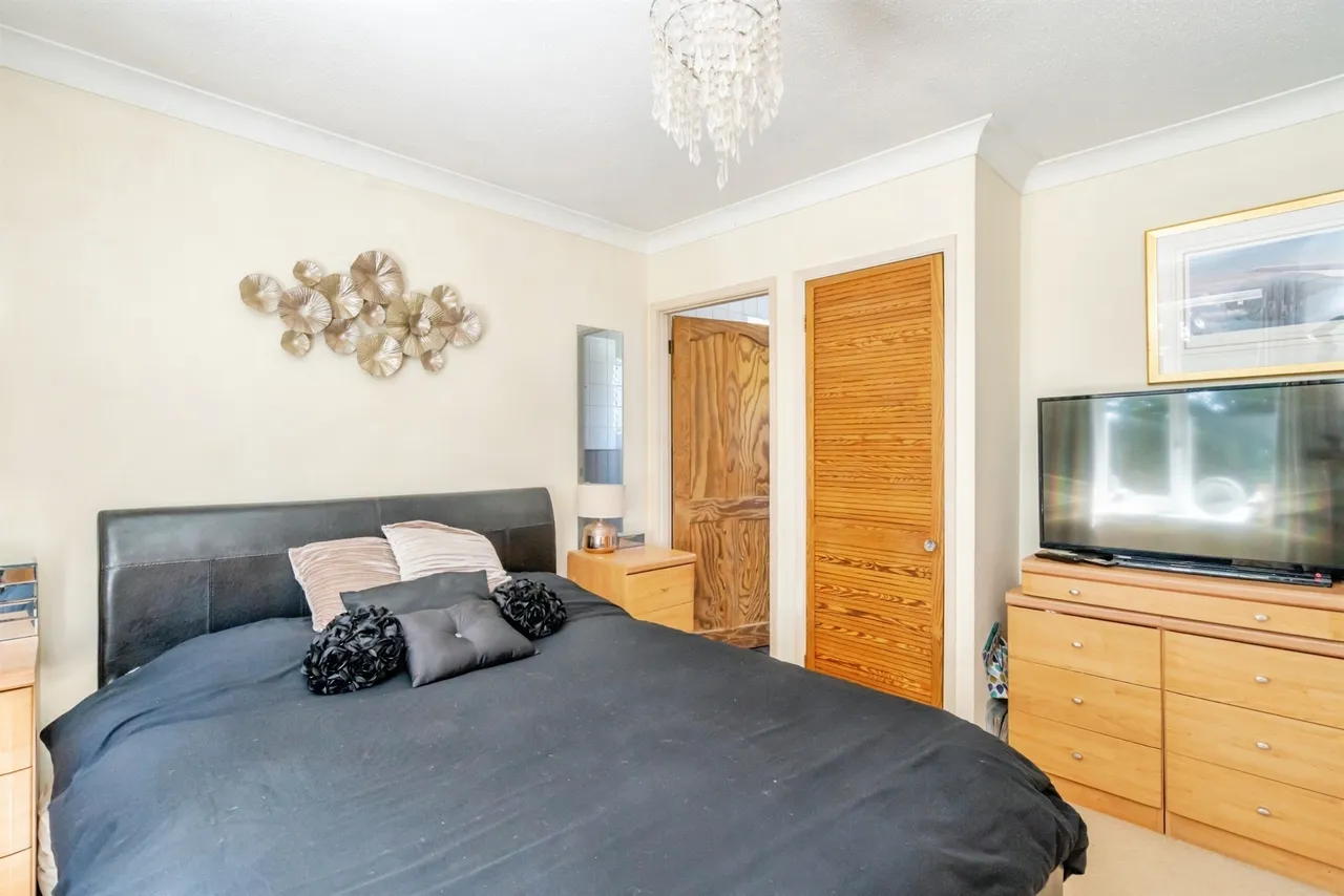 Old Place, Bognor Regis, PO21, photo 13