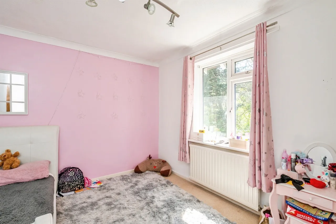 Old Place, Bognor Regis, PO21, photo 12