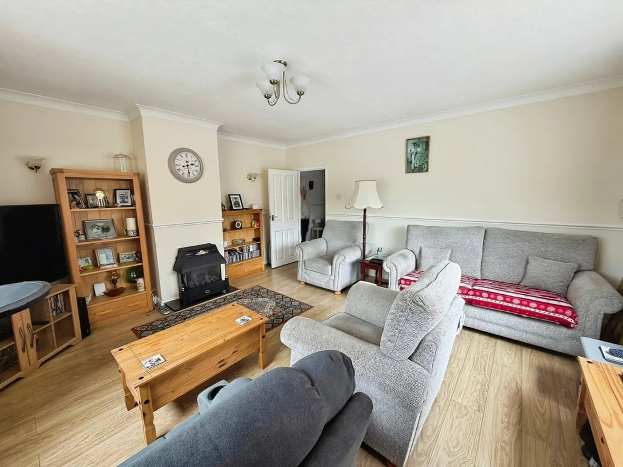 Stow, Lincoln, LN1, photo 7