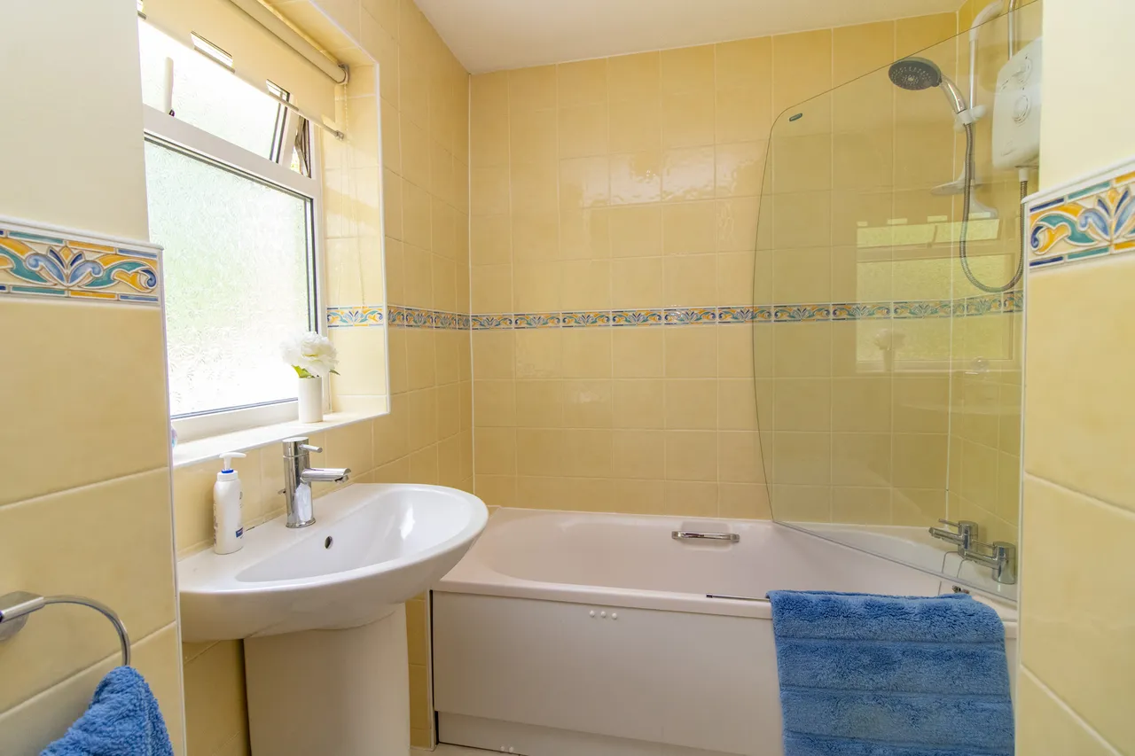 Newstead Avenue, Bushby, Leicester, Leicester, LE7 9QE, photo 22