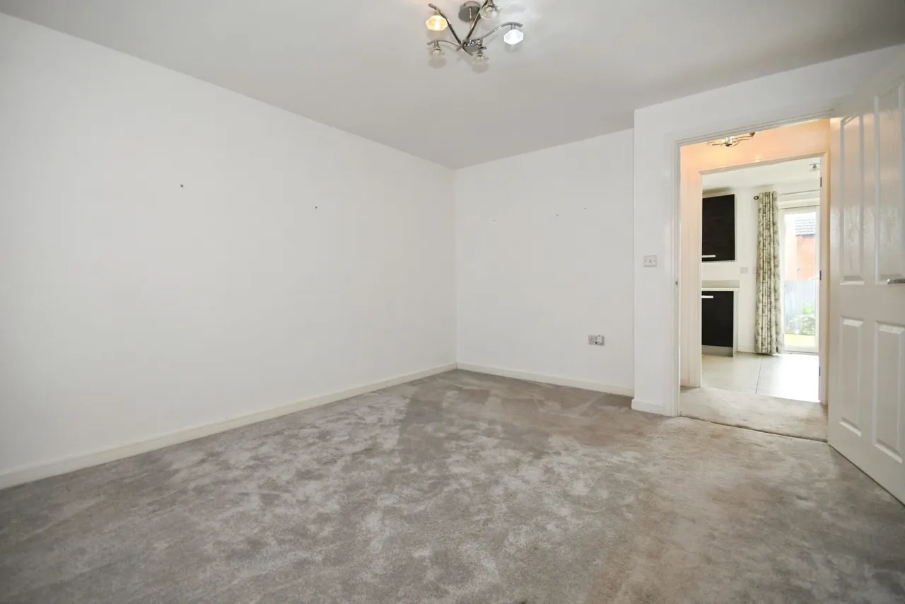 Burton Street, Wingerworth, Chesterfield, Derbyshire, S42, photo 14