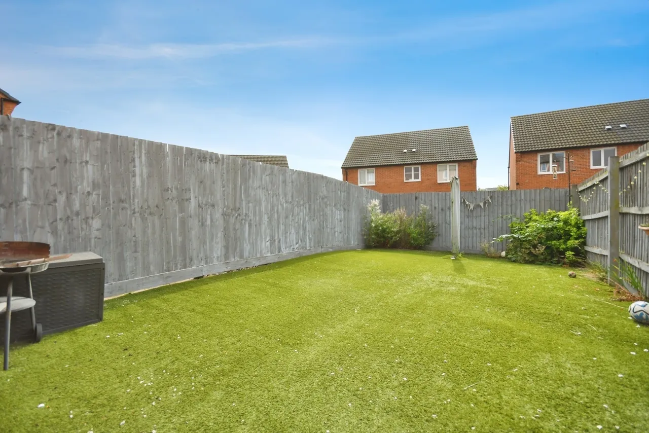 Burton Street, Wingerworth, Chesterfield, Derbyshire, S42, photo 12