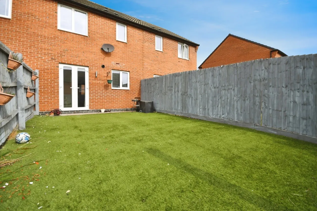 Burton Street, Wingerworth, Chesterfield, Derbyshire, S42, photo 10