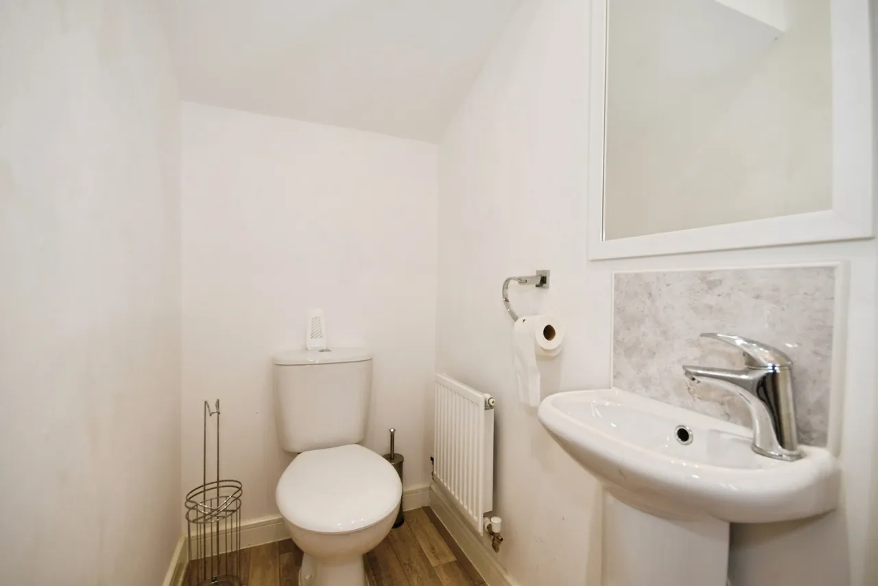 Burton Street, Wingerworth, Chesterfield, Derbyshire, S42, photo 15